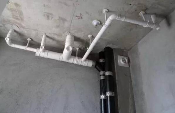 洗手池下水管道u弯返水怎么疏通(洗手池弯管怎么拆)