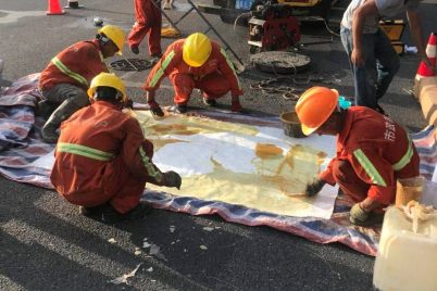 排水管道被水泥堵了怎么疏通(排水管道被水泥堵了怎么疏通呢)
