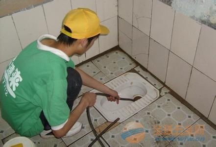 楼层管道堵了好疏通吗怎么办(楼层管道堵了造成的损失)