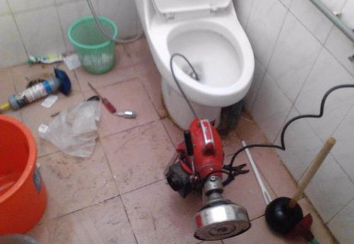 双地漏怎么疏通排水管道(双地漏怎么疏通排水管道图片)