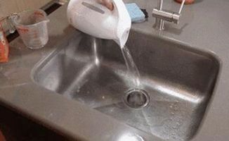 管道堵了一米多怎么疏通(管道堵了该怎么办)