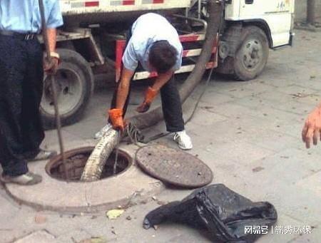 楼下疏通主管道怎么办呢(楼下疏通下水道,楼上给钱吗) 楼下疏通主管道怎么办呢(楼下疏通下水道,楼上给钱吗)