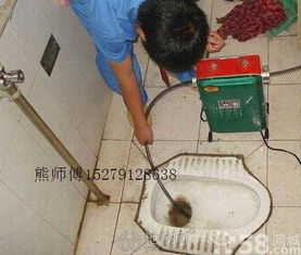 马桶掉了怎么疏通水管道(马桶掉了怎么疏通水管道呢)