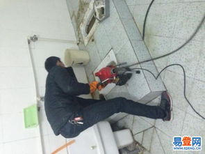 专业人员是怎么疏通管道的(如何疏通管道?