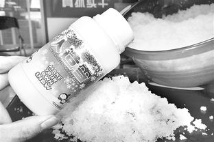 疏通管道的粉末是怎么制作而成(疏通管道粉对人体有害吗)