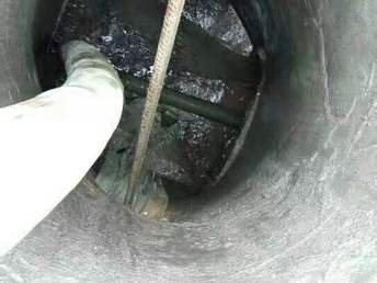 弯头管道被泥堵了怎么疏通(弯头堵了怎么清理)