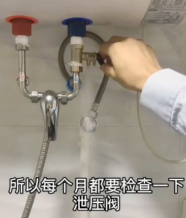 打气管道疏通器怎么用视频(管道疏通打气筒)