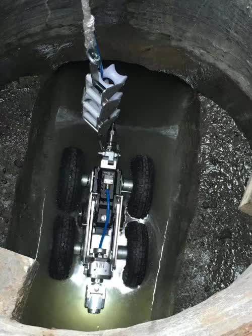 管道疏通机进弯道怎么办(管道疏通机过弯技巧)