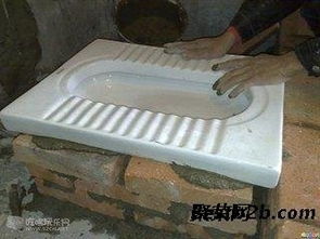 蹲便水箱管道堵塞怎么疏通(蹲便水箱怎么接上水管)