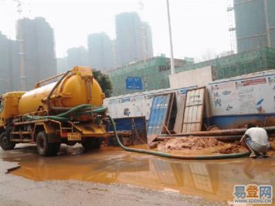 管道疏通车是怎么样的(管道疏通车大概怎样收费)