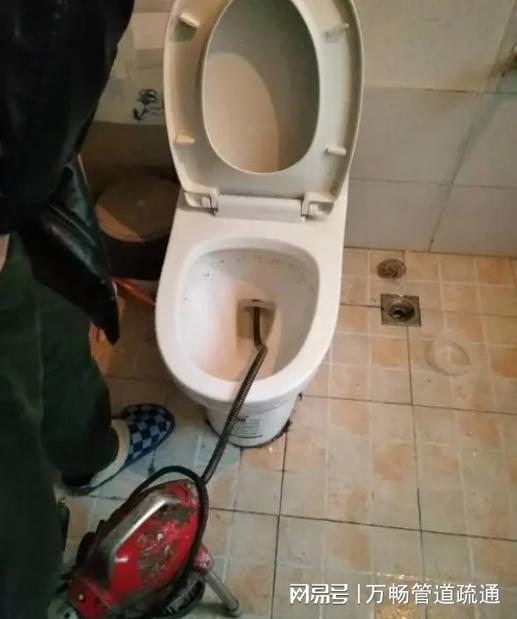 管道疏通剂质地怎么样(管道疏通剂弊端)