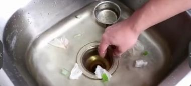 水管道堵妙招怎么疏通的(水管道堵住了怎么疏通)