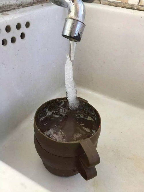 粗管道冻了怎么快速疏通(粗水管冻了怎样解冻)