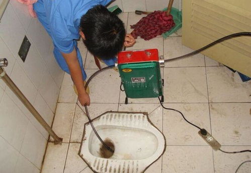 怎么可以疏通下水道管道(怎么能疏通下水道)