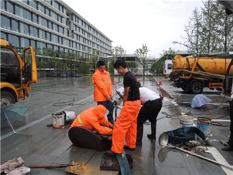 永修县管道疏通怎么收费(修水本地管道疏通)