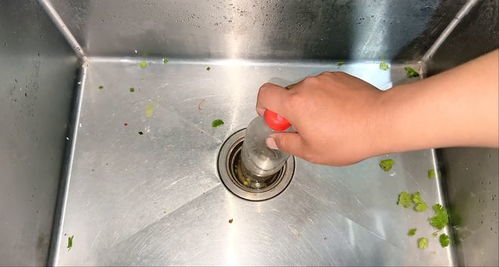洗菜盆堵了怎么疏通管道(洗菜盆堵了怎么疏通管道图解)