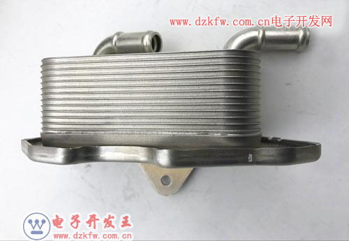 机油散热器怎么疏通管道(机油散热器堵塞怎么清洗)