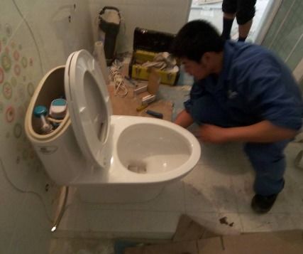 玩具堵住蹲厕怎么疏通管道(玩具堵住马桶最有效的疏通方法) 玩具堵住蹲厕怎么疏通管道(玩具堵住马桶最有效的疏通方法)