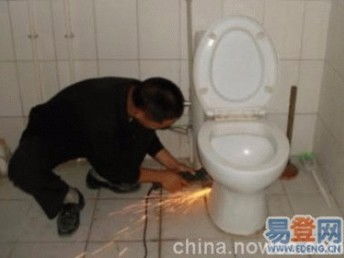 水箱管道有点堵怎么疏通(水箱管道有点堵怎么疏通呢)