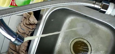 自己家怎么进行管道疏通(家里管道疏通方法)