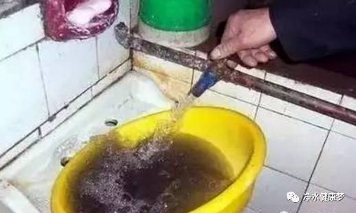 怎么疏通自来水水管道(怎么疏通自来水水管道堵塞)