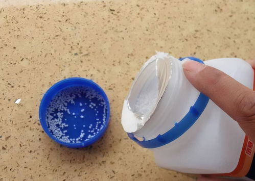 管道堵了疏通怎么用水泥(管道水泥堵了用疏通剂可以吗)
