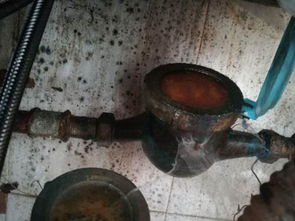怎么疏通暖水管道堵塞(怎么疏通暖水管道堵塞呢)