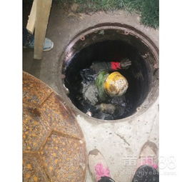 塞子堵住水桶怎么疏通管道(堵水的塞子怎么取下来)