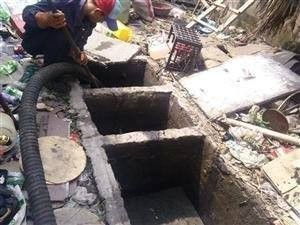 砖头堵住管道怎么疏通图解(砖头堵了下水道怎么办)
