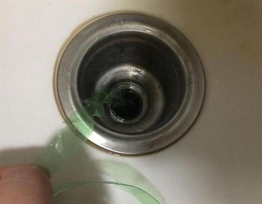 可乐瓶堵管道怎么疏通(可乐瓶堵管道怎么疏通的)