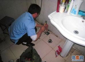 砸马桶怎么注意管道疏通(砸马桶图片)