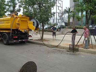 污水管道怎么疏通清理(污水管道疏通清理车)