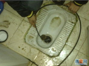 花粪池怎么疏通马桶管道(花粪池怎么疏通马桶管道的)