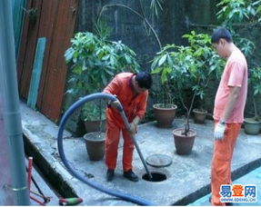 残渣进入管道怎么疏通(怎样排出堵在管道的污泥)