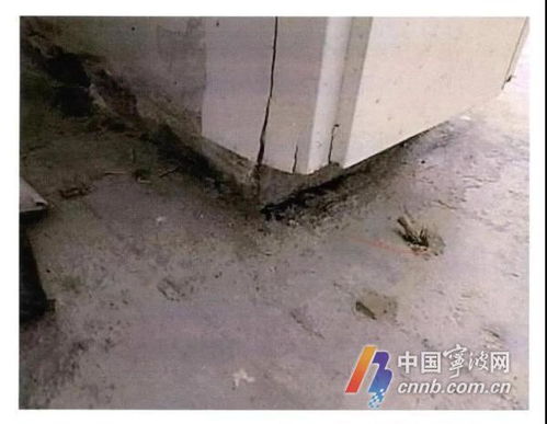 真石漆管道堵塞怎么疏通(真石漆污垢怎么清理干净)