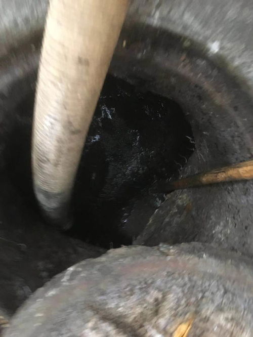 管道堵了硬物怎么疏通(管道堵了有什么好办法)